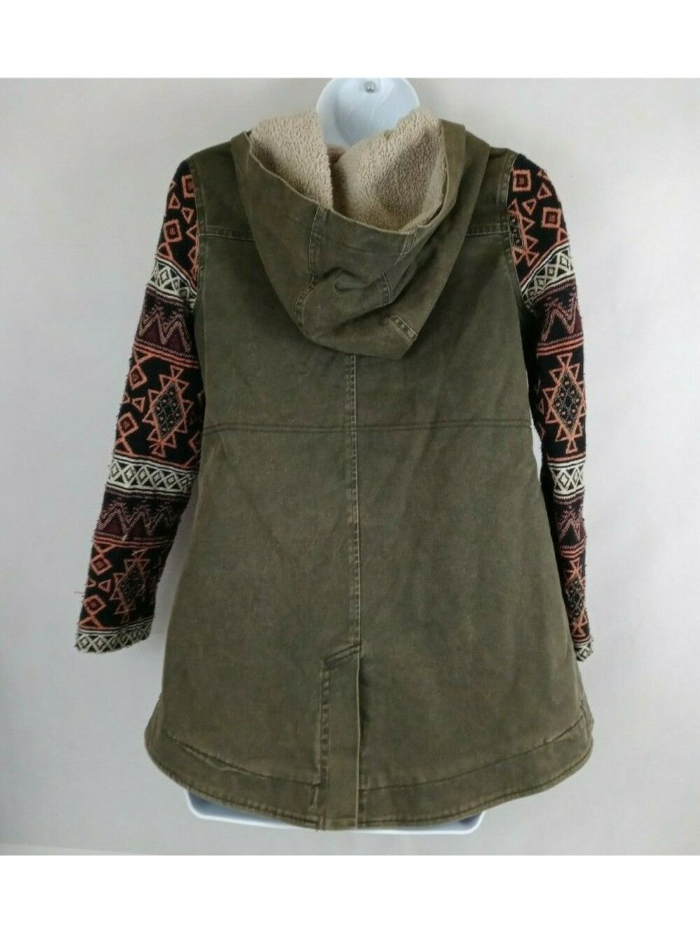 Miss Me Girls Denim Jacket Sweatshirt Hoodie Zipper-Front Aztec Design Size L - Picture 2 of 4